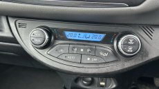 Toyota Yaris 1.5 Hybrid Icon 5dr CVT Hybrid Hatchback